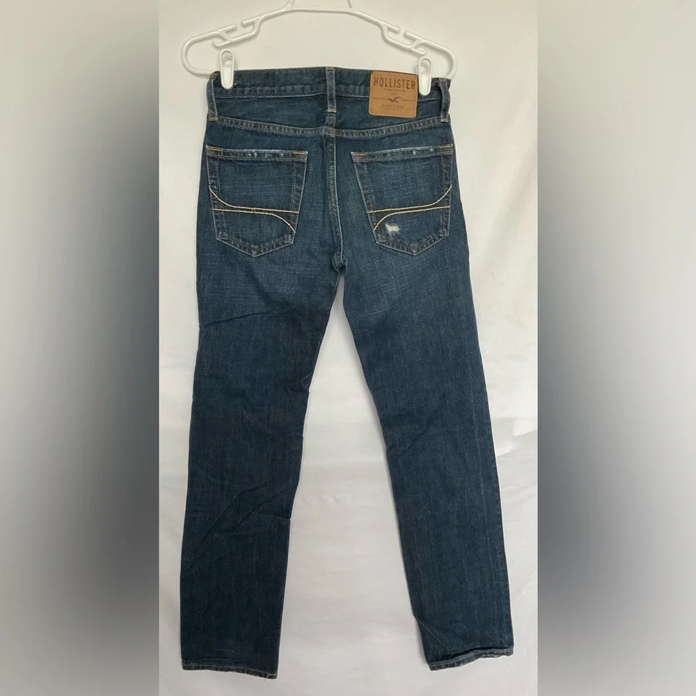 Hollister embrace stylish